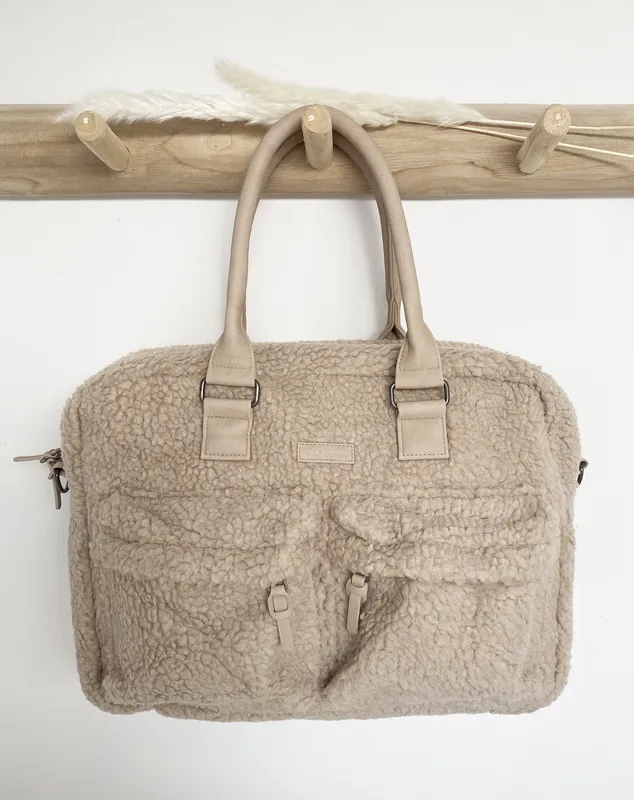 Sac à langer et tapis sherpa beige