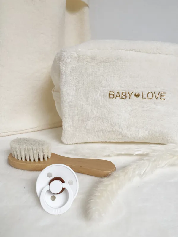 Trousse de toilette en bambou "Baby Love" – Image 3