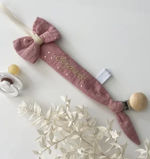 Attache tétine Rose