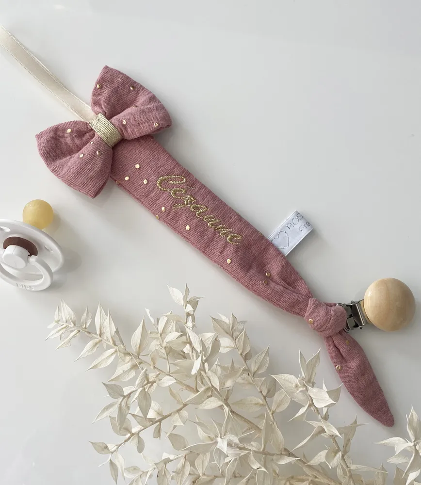 Attache tétine Rose